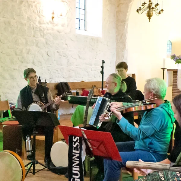 Lovely Madness Band - Frühlingskonzert 2026 in der Dorfkirche Wildenbruch