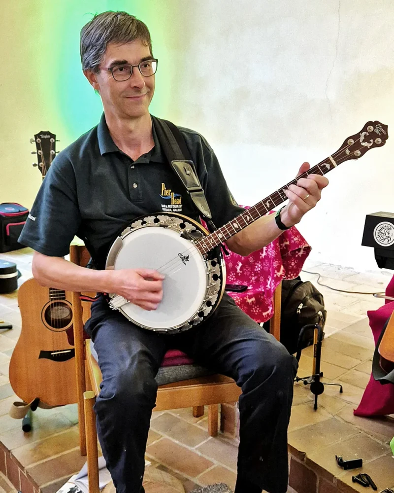 Björn - Lovely Madness Band - Irish Traditional Music